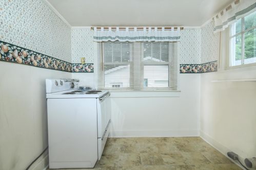 413 Park St, Bellefontaine OH  43311-2447 exterior