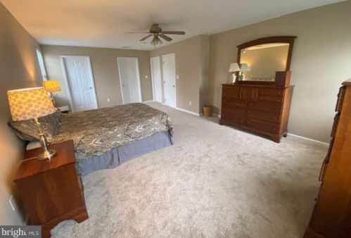 55 Kings Ct, Swedesboro NJ  08085-5033 exterior