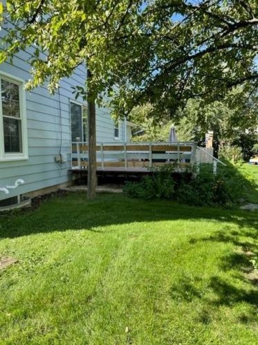 1025 Newbury St, Ripon WI  54971-1838 exterior