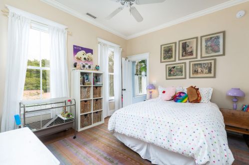 75 Sowell St, Mount Pleasant SC  29464-2660 exterior