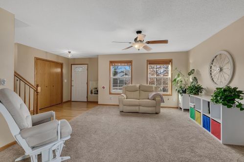 1905 Grizzly Ln, Sartell MN  56377-2070 exterior