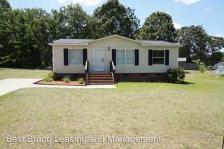 70 Tryon Ct, Spring Lake NC  28390-7421 exterior