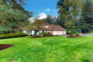 26004 25th St, Redmond, WA 98053-9078