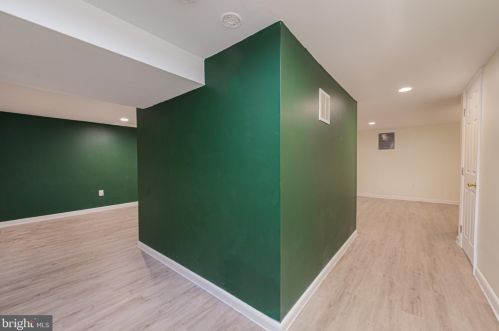 25 Bacon Ct, Dover DE  19901-2572 exterior