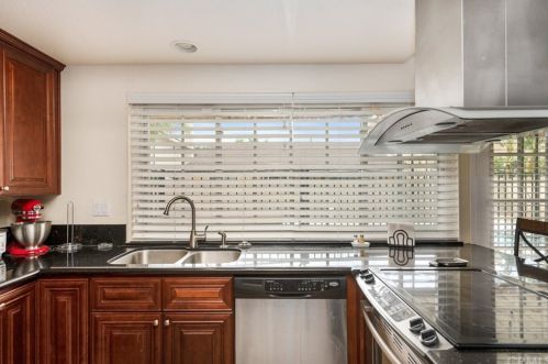 7551 Anthony Cir, Buena Park CA  90623-1510 exterior