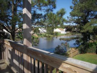 878 Culver Ln, Virginia Beach VA  23454-6542 exterior