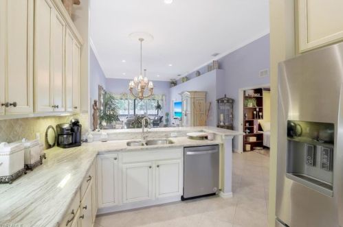 11101 Corsia Trieste Way, Bonita Springs, FL 34135-6975