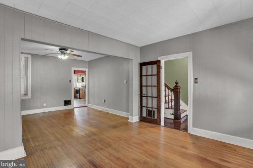 183 East St, Spring Grove, PA 17362-1215