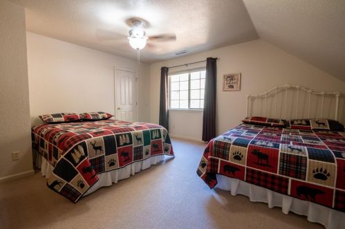 14812 Winding Creek Ct, Grass Valley CA  95949-7514 exterior