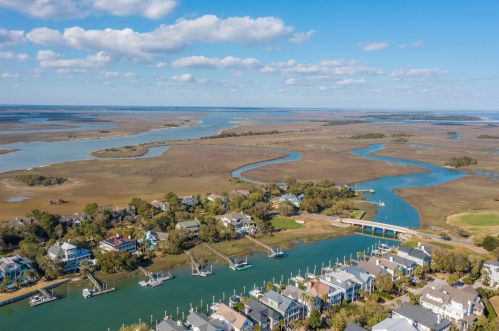 55 Waterway Island Dr, Isle Of Palms SC  29451-2728 exterior
