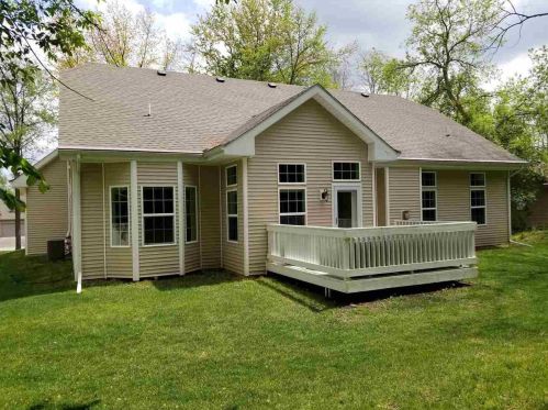 11611 Woodsview Xing, Edgerton, WI 53534-9214