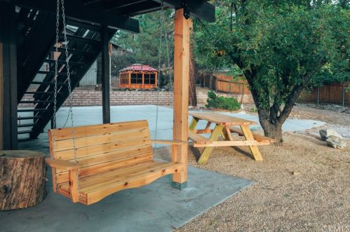 1120 Crystal Mountain Rd, Big Bear City CA  92314-9120 exterior