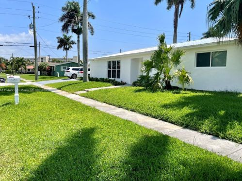 325 4 Ave, Dania Beach FL  33004-2723 exterior
