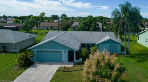 310 4th St, Cape Coral, FL 33990-4001