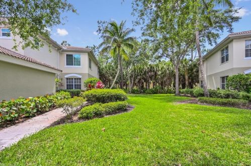 1728 Tarpon Bay Dr, Naples, FL 34119-8771