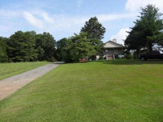 1231 Murray Dr, Knoxville, TN 37912-2408