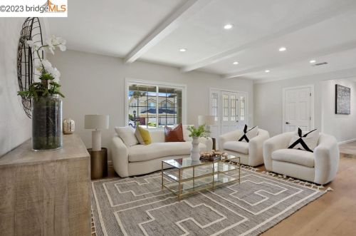 3925 Altadena Ln, San Jose, CA 95127-2502