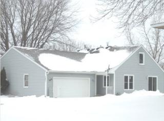 7801 170th St, Lakeville, MN 55044-9004
