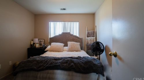 10717 Anacostia Way, Bakersfield CA 93311-3203 exterior