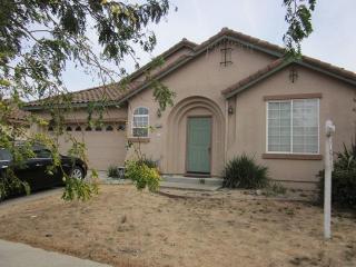 1255 Greenleaf Loop, Greenfield, CA 93927-5452