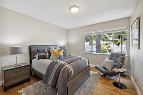 1276 Encina Dr, Millbrae CA 94030-2839 exterior