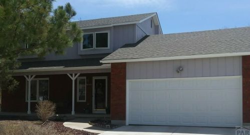 2104 Northmoor Ter, Pueblo, CO 81008-1523