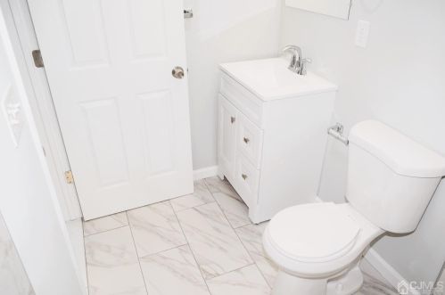 38 Wall St, Metuchen NJ  08840-2858 exterior