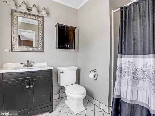 42 Overlook Dr, Primrose PA  17901-4028 exterior