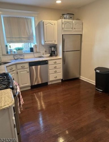 61 Fullerton Ave, Montclair NJ 07043-2208 exterior