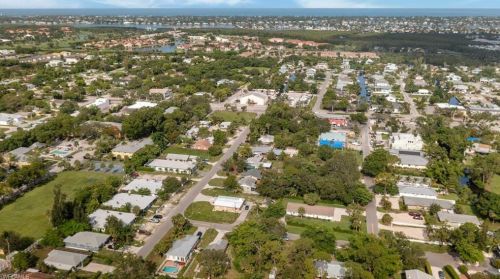3117 Areca Ave, Naples, FL 34112-5847