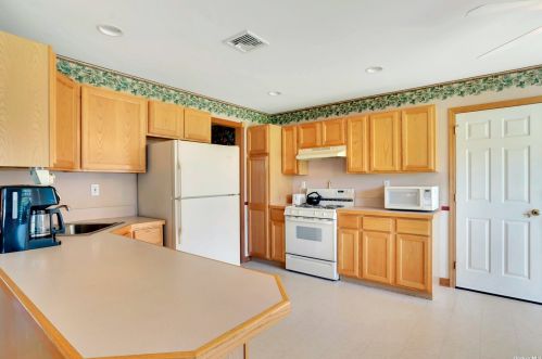 54 Tallmadge Trl, Miller Place, NY 11764-2326