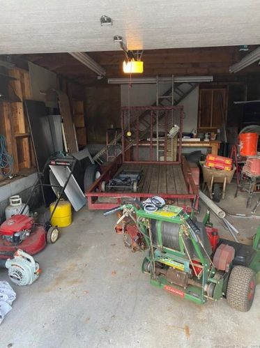 1 Hotchkiss St, Kensington CT  06037-2167 exterior