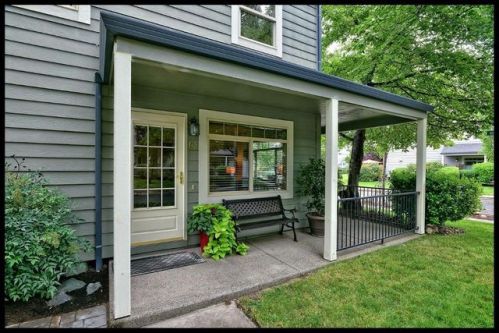 185 Brooks Ln, Ashland, OR 97520-9560