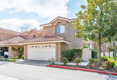 28134 Bobwhite Cir, Santa Clarita, CA 91350-4467