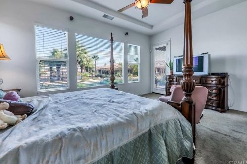 9 Loch Ness Lake Ct, Rancho Mirage CA  92270-5811 exterior