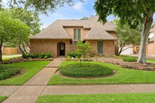 1402 Bittersweet Dr, Richmond, TX 77406-6506