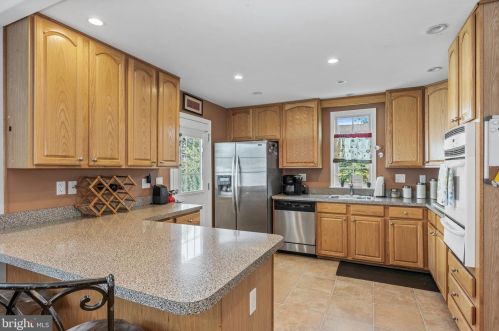 202 Lincoln Ave, Beverly NJ  08010-2130 exterior