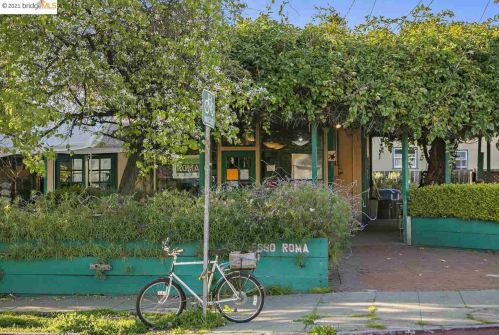 1515 Hopkins St, Berkeley CA  94707-2737 exterior