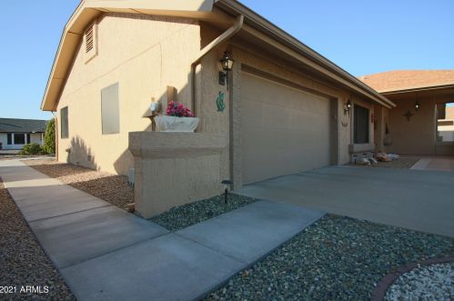 20814 Desert Glen Dr, Sun City, AZ 85375-5562