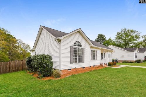 137 Maguire Dr, Lexington SC  29073-7266 exterior