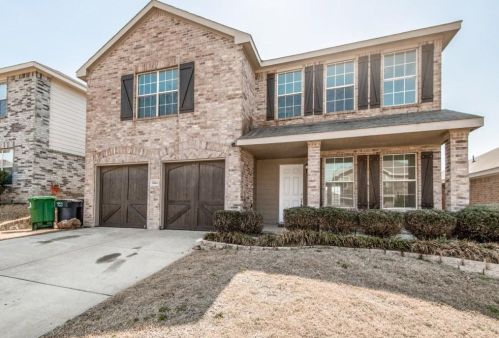 2044 Bliss Rd, Fort Worth, TX 76177-7384