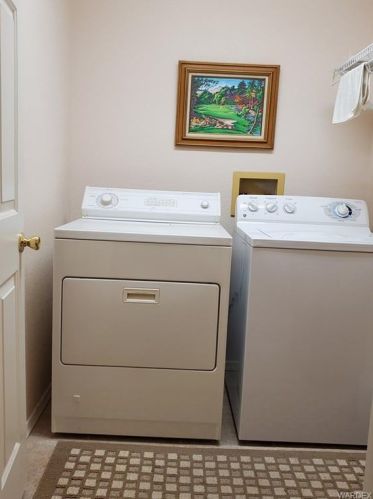 2005 Desert Palms Dr, Bullhead City AZ  86426-8848 exterior