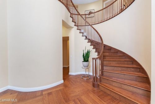 3824 Doheney Ct, Simi Valley CA  93063-0208 exterior