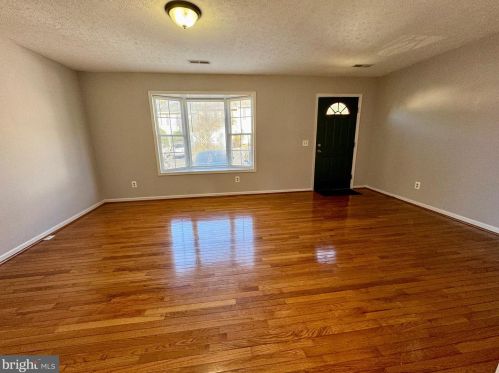 861 Northfield Ct, Harrisonburg VA  22802-4828 exterior