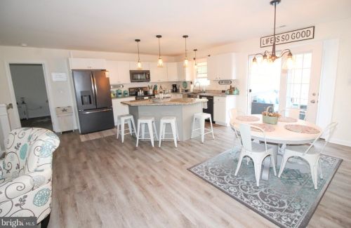 3308 Swover Crk Rd, Edinburg VA  exterior