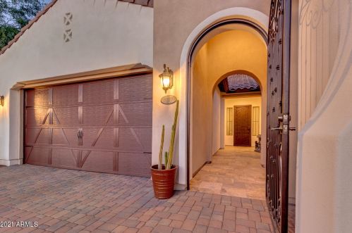 5327 Milton Dr, Cave Creek, AZ 85331-2444
