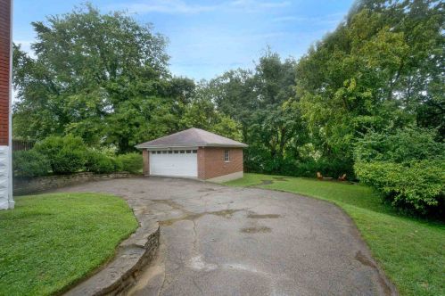 1094 Loraine Ct, Newport, KY 41071-2520