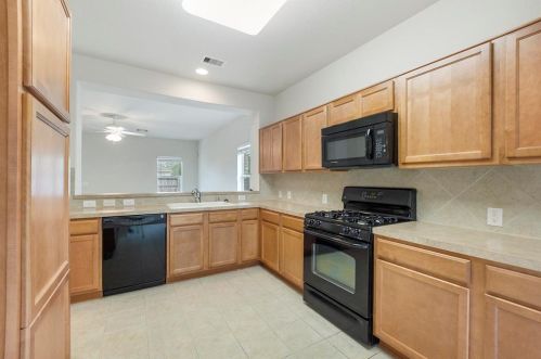 831 Honeysuckle Vine Dr, Richmond TX  77469-4856 exterior