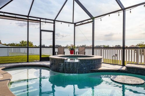 12104 Echo Basin Cv, Riverview FL  33579-9324 exterior