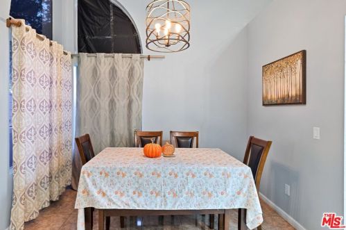 44217 Gillan Ave, Lancaster CA  93535-3358 exterior